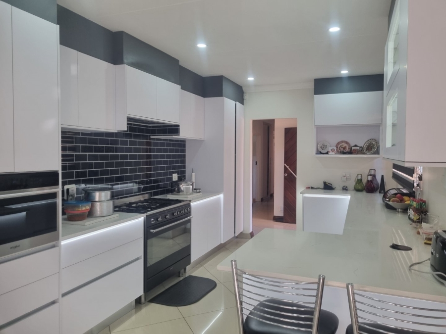 4 Bedroom Property for Sale in Vaalpark Free State